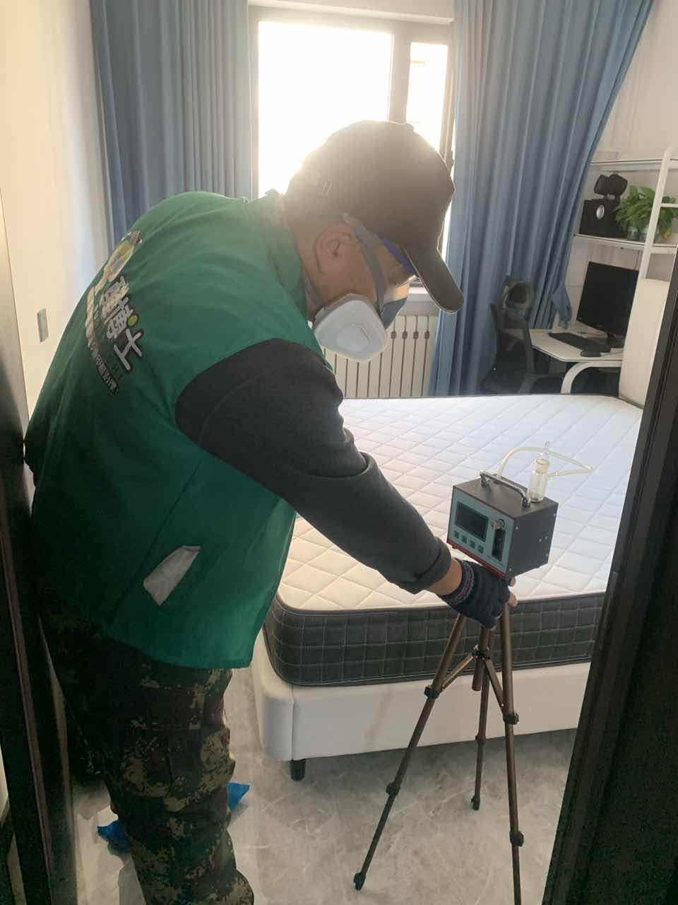 望花醛博士百和国际小区测甲醛 甲醛检测现场